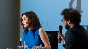 The president of the Community of Madrid, Isabel Díaz Ayuso, and the director of El Mundo, Joaquín Manso, speak during one of the El Mundo Meetings at the Westin Palace Hotel on September 26, 2022, in Madrid (Spain). This is the first of the meetings in the 'Rendezvous with El Mundo' series organized by Unidad Editorial's general-interest newspaper. l
26 SEPTEMBER 2022;AYUSO;EL MUNDO;EDITORIAL UNIT;PRESS;DAILY NEWSPAPER
Alberto Ortega / Europa Press
26/09/2022