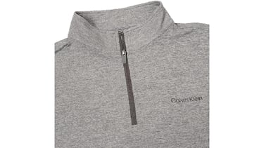 La sudadera con cremallera más buscada en Amazon: ideal para el entretiempo y en nueve colores disponibles