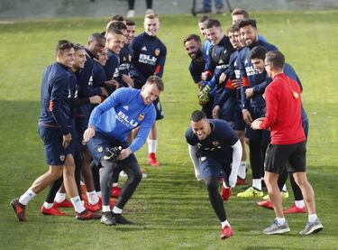 Marcelino ups the stakes: “Valencia can beat Barcelona”