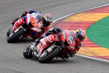 Andrea Dovizioso y Jack Miller. 