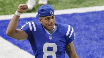 El pateador mexicoamericano se perdió los dos últimos juegos de los Colts tras someterse a una operación para retirar un tumor cancérigno.