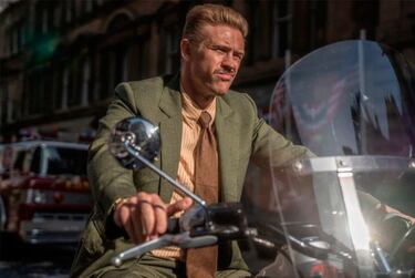 Indiana Jones 5 explota con un montón de nuevas imágenes con un enigmático personaje incluido