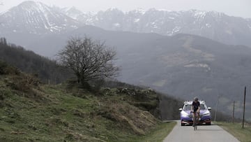 Dani Navarro reconoce para AS la subida al Alto del Gamoniteiro, el gran coloso de La Vuelta 2021.