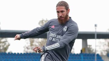 Sergio Ramos se entrena en solitario en la Ciudad Real Madrid a dos días del Clásico contra el Barcelona.