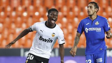 El jugador del Valencia se estren&oacute; este domingo en LaLiga y es elegible para representar a la selecci&oacute;n norteamericana, por lo que el cuerpo t&eacute;cnico estadounidense ya lo ha sondeado.