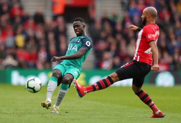 Tottenham pag¨® en 2017 40 millones de euros al Ajax por los servicios del colombiano de 22 a?os.