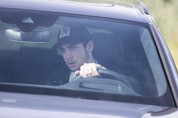 Fede Valverde llegando a la Ciudad Deportiva del Real Madrid. 