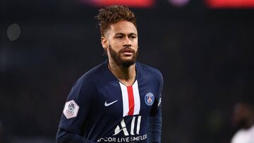 Paris Saint-Germain's Brazilian forward Neymar is seen during the French L1 football match between Paris Saint-Germain (PSG) and Lille (LOSC) on November 22, 2019 at the Parc des Princes in Paris. (Photo by FRANCK FIFE / AFP)
