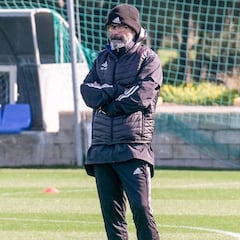 Cervera: "Intentaremos competir y que el Barça no nos marque pronto"