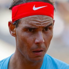 El rey defiende trono