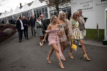 'Ladies Day' at the Grand National