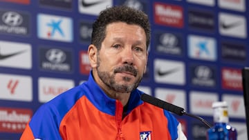 Simeone atiende a la prensa antes del partido contra Las Palmas.