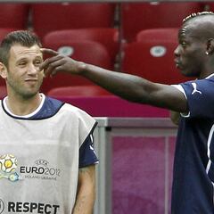 Balotelli responde a Cassano: "Explotó el genio"