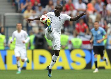 Kanté sufrió en la Final, pero el resto del torneo fue un muestra de su nivel de clase mundial. Es el ejemplo de como debe jugar un futbolista en su posición.