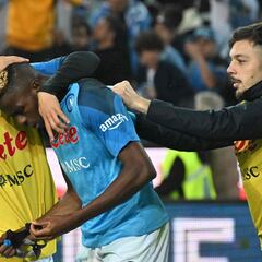 Hirving Lozano, primer mexicano campeón de la Serie A