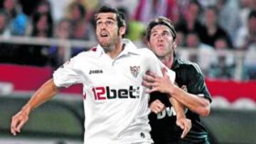 Negredo: "El Madrid no debe quejarse de los arbitrajes"