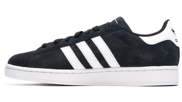 Nike, adidas, Puma... El Black Friday llega a Fútbol Emotion con descuentos de hasta el 70% en prendas de fútbol de las mejores marcas