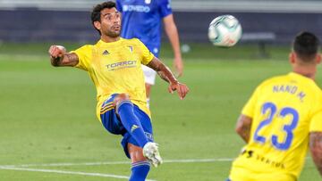 Augusto Fernández debutó con la victoria del Cádiz
