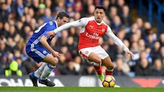 Leyenda de Arsenal: "No creo que Alexis se deje estar si sigue"