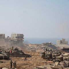 Israel parte en dos la Franja de Gaza