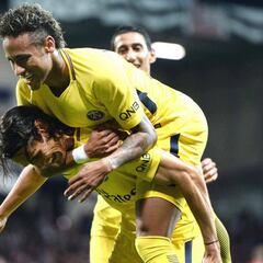 Neymar ya marca diferencias en el PSG: gol y asistencia