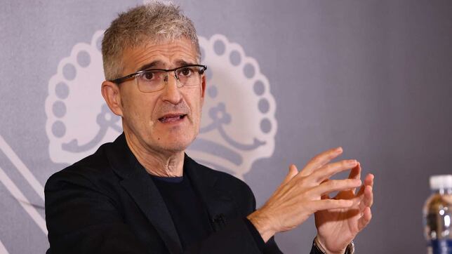 Olabe: “No está bien lo que hizo Becker, se le aplica el código interno y no va más allá”