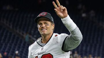 FILE PHOTO: Aug 28, 2021; Houston, Texas, USA; Tampa Bay Buccaneers quarterback Tom Brady (12) jogs off the field after a game against the Houston Texans at NRG Stadium. Mandatory Credit: Troy Taormina-USA TODAY Sports/File Photo