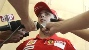 <b>MEJOR.</b> El brasileño prefiere que Alonso esté en Renault porque le ve menos fuerte que en McLaren.