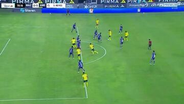 Diego Valdés se luce con esta asistencia y le envía un mensaje a Gareca