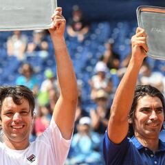 Peralta celebra su segundo título ATP de dobles en Gstaad