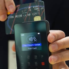 Stop paying with cash: Here’s why retailers prefer you pay with debit or credit cards
