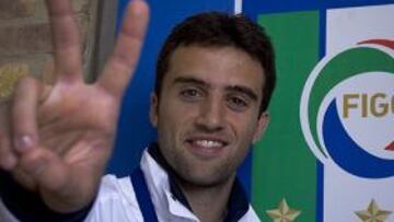 El presidente del Juventus de Turín, Giovanni Cobolli Gigli, no descartó hoy fichar al delantero italiano del Villarreal Giuseppe Rossi en una operación de mercado en la que puede incluirse al francés David Trezeguet como contrapartida.