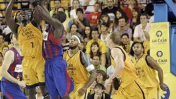 El Barcelona sentencia por la vía rápida