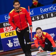 El doble mixto de curling cae en su primer duelo del Preolímpico