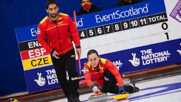 El doble mixto de curling cae en su primer duelo del Preolímpico