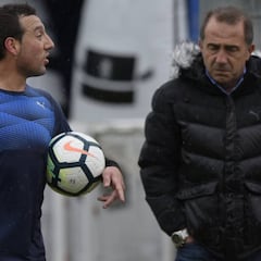 Cazorla se entrena en Oviedo