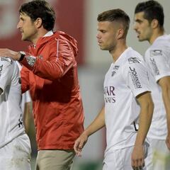 ¿Qué fue del último DT que se marchó de la UC como campeón?