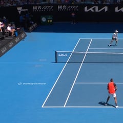 ¡No puede ser! ¿Qué hiciste, Granollers? Fue tan loco que Kyrgios no sabía qué hacer