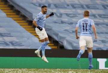 1-0. Riyad Mahrez celebra el primer gol.