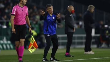 Mendilibar, en el Villamarín
