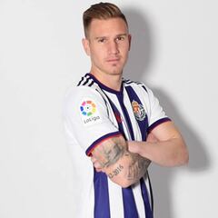 Raúl García ya es lateral izquierdo del Valladolid