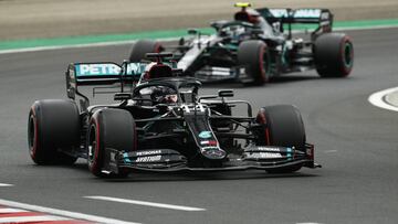 Los dos Mercedes, en Hungaroring. 