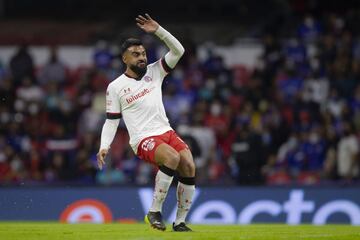 Tres minutos después del gol de Cruz Azul, el Toluca se volvió a poner adelante en el marcador global con gol de Pedro Alexis Canelo, tras una excelsa asistencia de Rubens Sambueza.