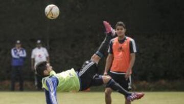 El delantero de Millonarios, Jhonatan Agudelo que lleva dos goles en la Liga, durante un entrenamiento. 