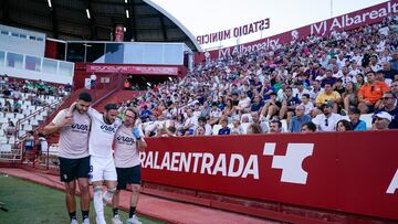 Otra baja más en el Albacete: Higinio, intervenido de urgencia