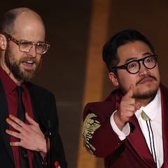 Daniel Scheinert: Dressing in drag “is a threat to nobody”