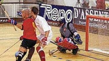 <b>PRIMERA FASE DURA.</B> La Selección no ha alcanzado su mejor juego.