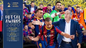 La plantilla del Bar&ccedil;a premiada en los Futsal Awards.