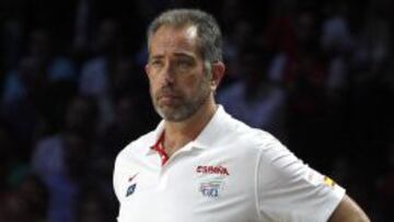 La Federaci車n busca una salida digna para Juan Antonio Orenga