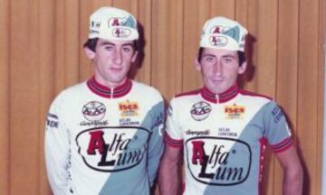 En 1983 y 1984 fichó por el equipo Alfa Lum. Sobré estas lineas con su hermano Ismael.